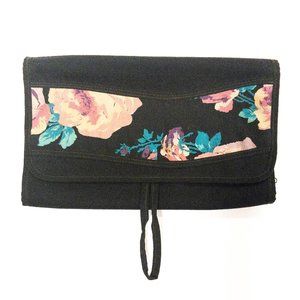 VINTAGE TRAVEL BAG WITH FLORAL PRINT INSERT